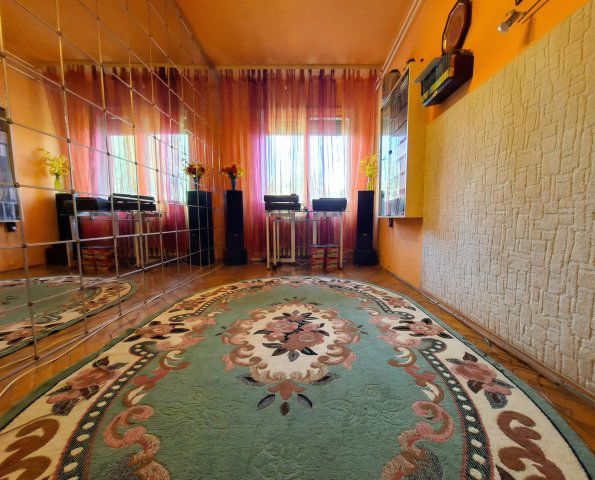 Eladó téglalakás, Dombóváron, Szabadság utcában 31.9 M Ft