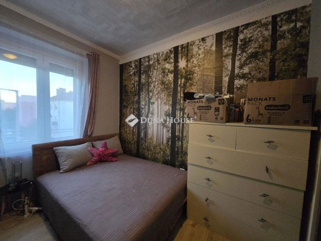 Eladó panellakás, Várpalotán 38.2 M Ft, 2 szobás