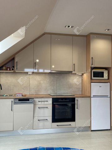 Eladó téglalakás, Sárváron 53 M Ft, 2 szobás