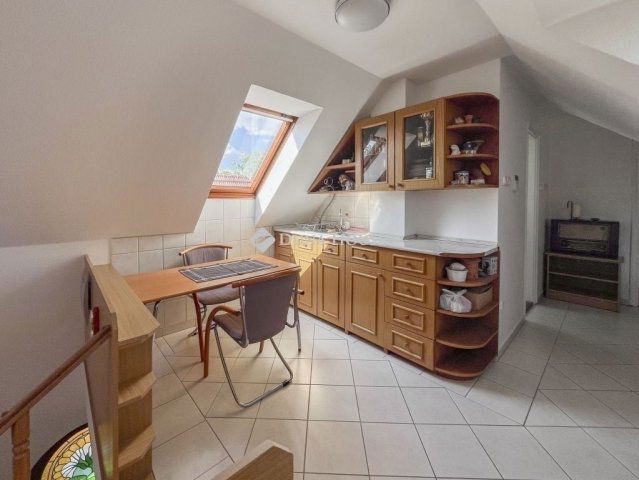 Eladó családi ház, Kecskeméten 195 M Ft, 5 szobás