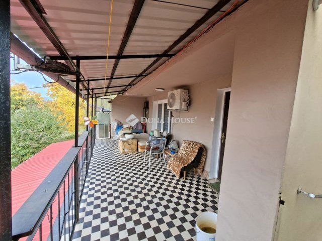 Eladó nyaraló, Pomázon 36 M Ft, 1 szobás / költözzbe.hu