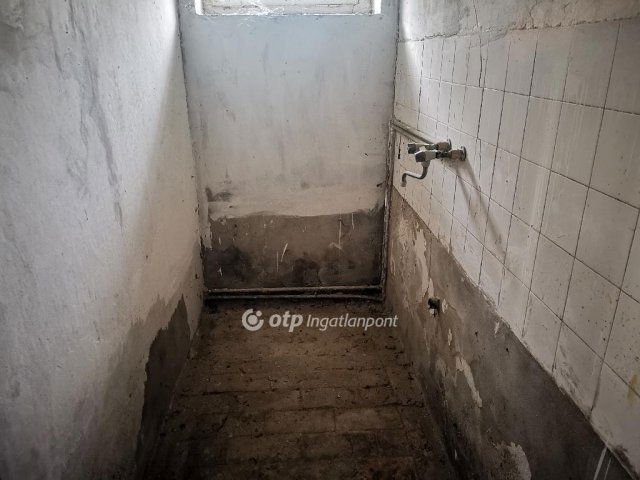 Eladó családi ház, Dömsödön 33 M Ft, 3 szobás