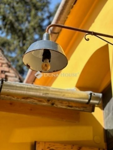 Eladó téglalakás, Pécsett 51.9 M Ft, 1 szobás