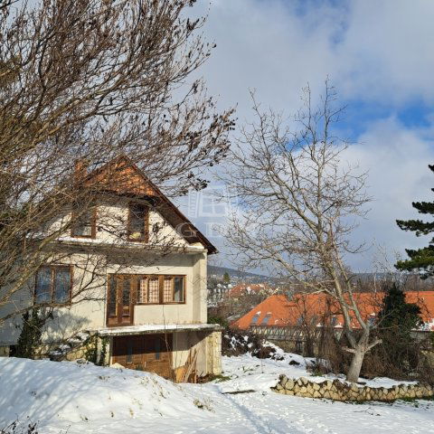 Eladó családi ház, Csopakon 99 M Ft, 5 szobás