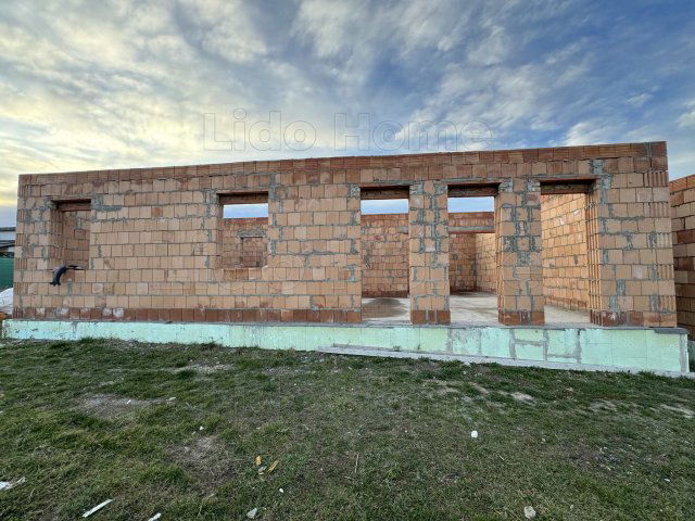 Eladó családi ház, Balatonszabadiban 84.999 M Ft, 4 szobás