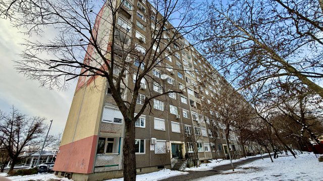 Eladó panellakás, Budapesten, XV. kerületben 59.9 M Ft, 3 szobás