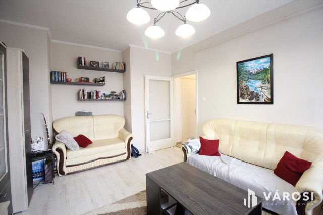 Eladó téglalakás, Hódmezővásárhelyen 43.8 M Ft, 2 szobás