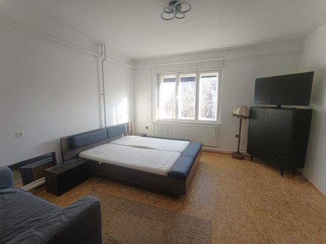 Kiadó családi ház, albérlet, Miskolcon 200 E Ft / hó, 3 szobás