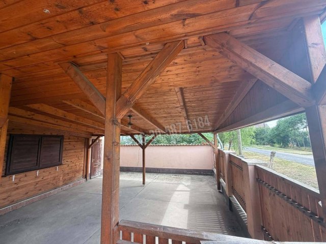 Eladó üzlethelyiség, Szerepen 6.5 M Ft / költözzbe.hu