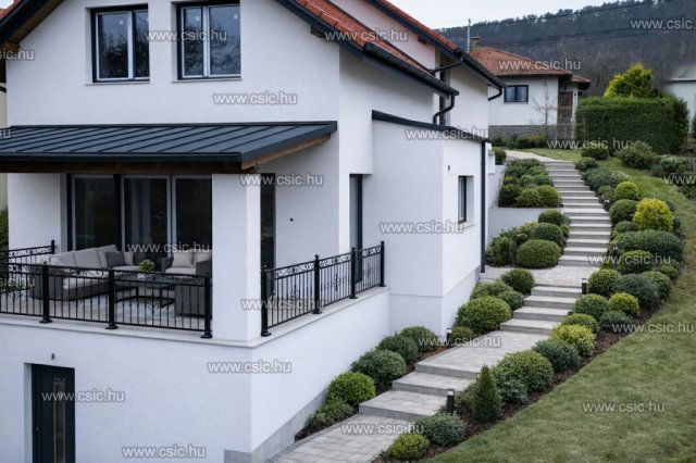 Eladó családi ház, Ürömön 239.9 M Ft, 4 szobás