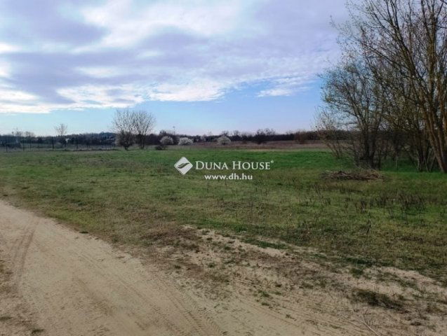 Eladó telek, Fóton 57 M Ft / költözzbe.hu