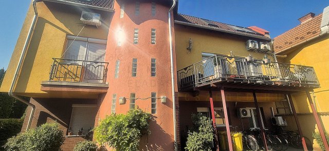 Eladó téglalakás, Szegeden, Rákóczi utcában 41.49 M Ft
