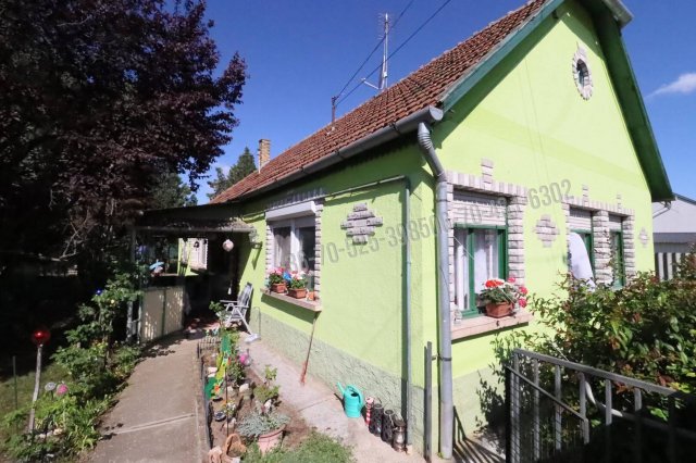 Eladó családi ház, Albertirsán 58 M Ft, 3+1 szobás