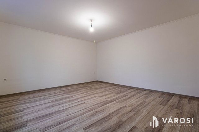 Eladó családi ház, Gyulán 80 M Ft, 2+1 szobás