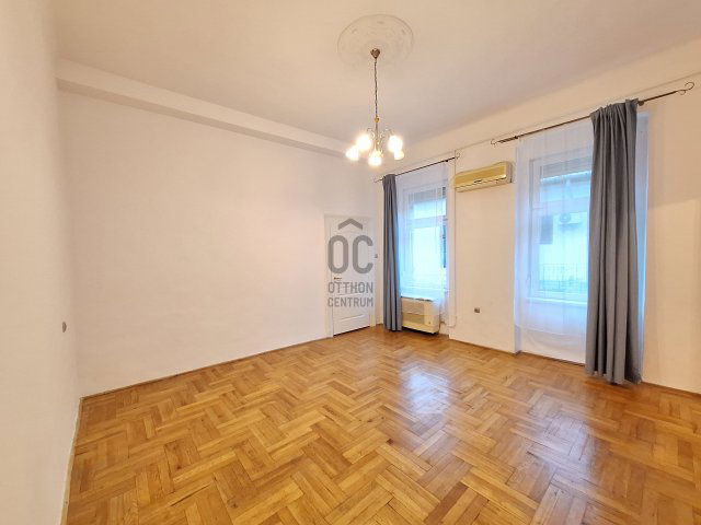 Eladó téglalakás, VII. kerületben, Péterfy Sándor utcában