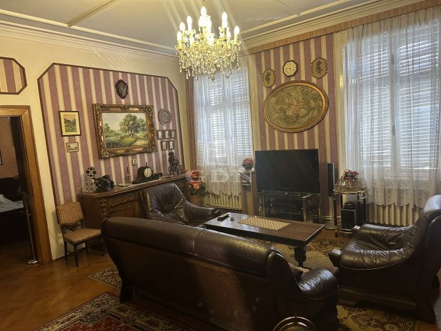 Eladó téglalakás, Szombathelyen 52 M Ft, 3 szobás