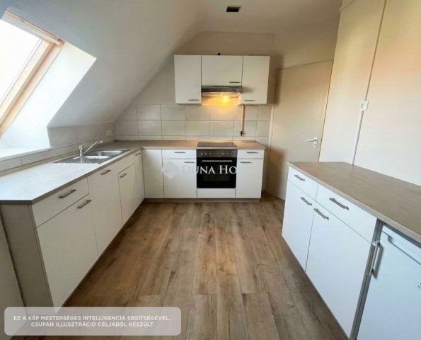 Eladó téglalakás, Kecskeméten 45.5 M Ft, 2 szobás