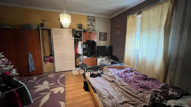 Eladó családi ház, Dabronyon 19.9 M Ft, 2 szobás