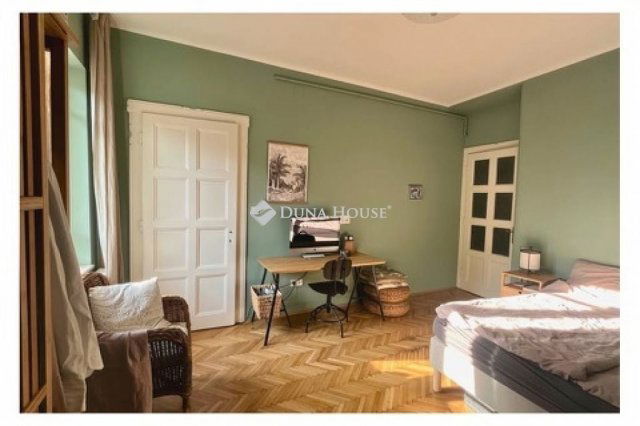 Eladó téglalakás, Budapesten, XII. kerületben 129 M Ft, 3 szobás