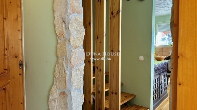 Eladó ikerház, Pécelen 109.9 M Ft, 5 szobás