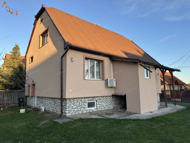 Eladó téglalakás, Mezőkövesden 69 M Ft, 5 szobás