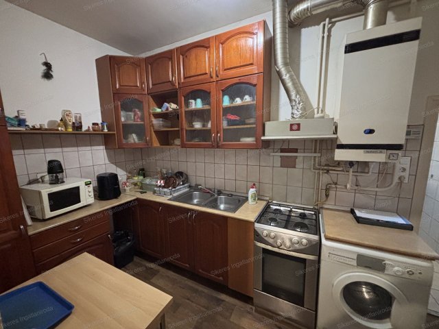 Eladó családi ház, Tatabányán 31.5 M Ft, 2 szobás