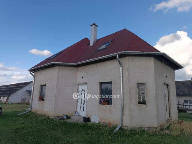 Eladó mezogazdasagi ingatlan, Polgáron 350 M Ft