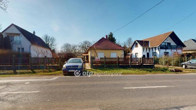 Eladó családi ház, Vásárosnaményben 26.9 M Ft, 2 szobás