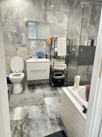 Eladó családi ház, Encsen 21.5 M Ft, 3 szobás