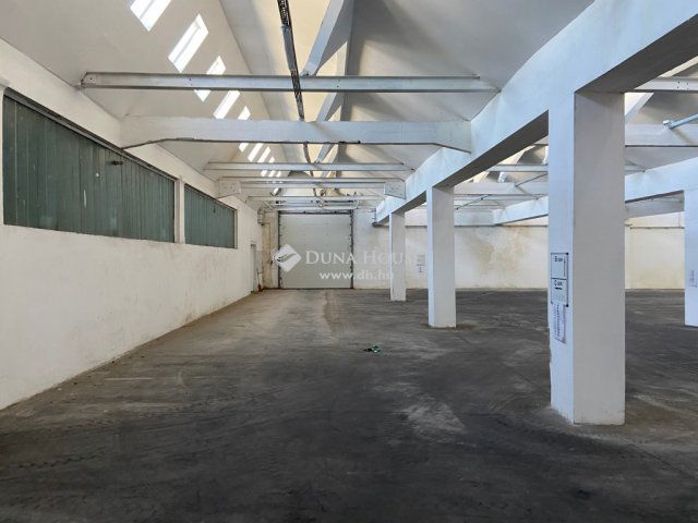 Kiadó ipari ingatlan, Tatán 3232 E Ft / hó / költözzbe.hu