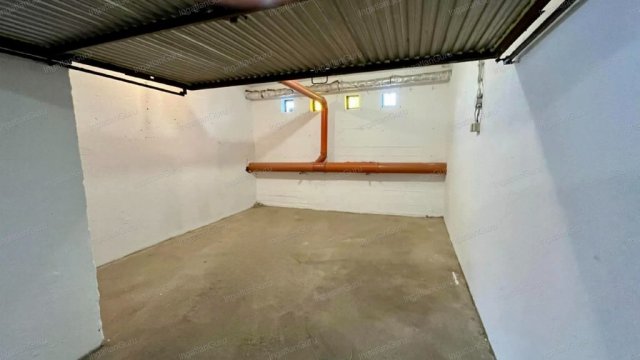 Eladó téglalakás, Kecskeméten 45.5 M Ft, 2 szobás