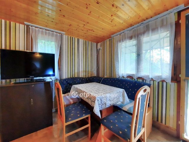 Eladó nyaraló, Siófokon 37.5 M Ft, 1+2 szobás