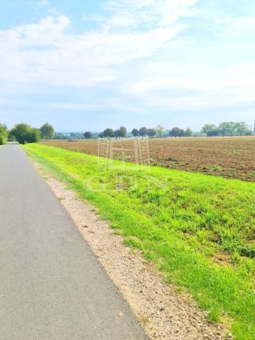 Eladó telek, Balatonkeresztúron 21.2 M Ft / költözzbe.hu