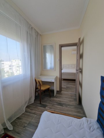 Kiadó téglalakás, albérlet, Nyíregyházán, Búza téren