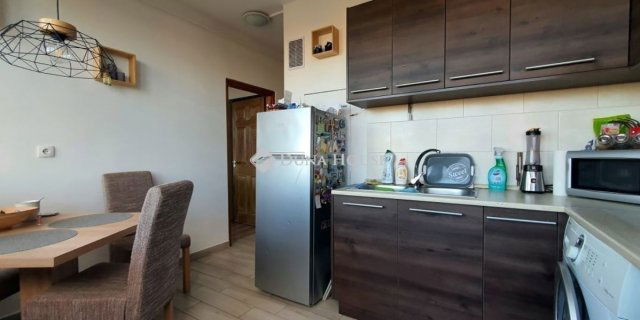 Eladó téglalakás, Szombathelyen 52.9 M Ft, 3 szobás