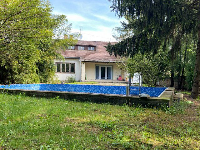 Eladó családi ház, Szentendrén 83.9 M Ft, 4 szobás