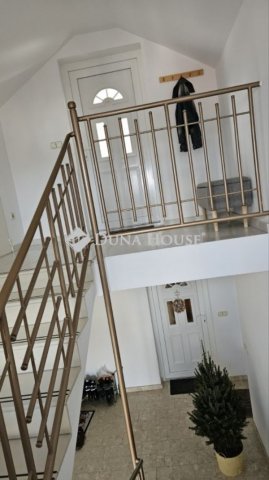 Eladó téglalakás, Baján 42.5 M Ft, 3 szobás