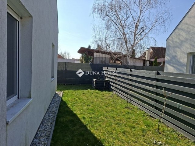 Eladó családi ház, Lepsényben 73.6 M Ft, 4 szobás