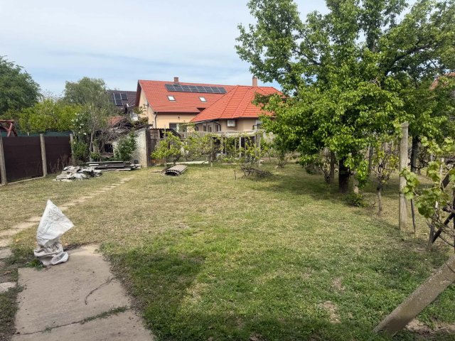 Eladó családi ház, Taksonyon 64.9 M Ft, 3 szobás