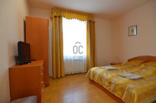 Eladó hotel, Balatonföldváron 995 M Ft / költözzbe.hu