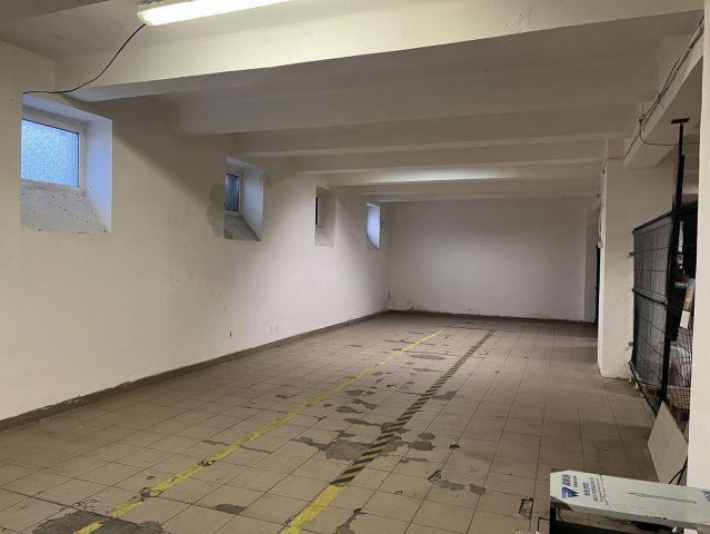 Kiadó ipari ingatlan, Győrött 120 E Ft / hó
