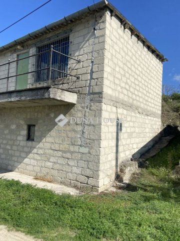 Eladó nyaraló, Tárnokon, Saszla utcában 13.9 M Ft, 3 szobás