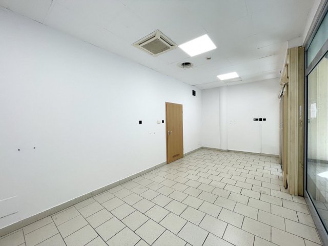 Eladó üzlethelyiség, Debrecenben 32.9 M Ft / költözzbe.hu