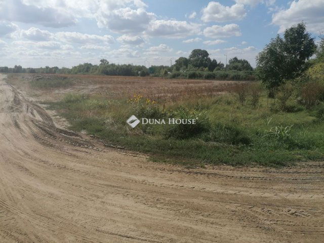 Eladó telek, Dunavecsén 180 M Ft / költözzbe.hu