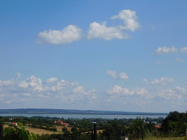 Eladó családi ház, Cserszegtomajon 389 M Ft, 12 szobás