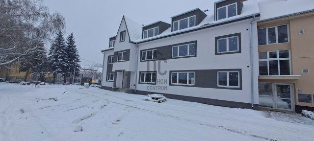 Eladó téglalakás, Makón 32.9 M Ft, 1 szobás