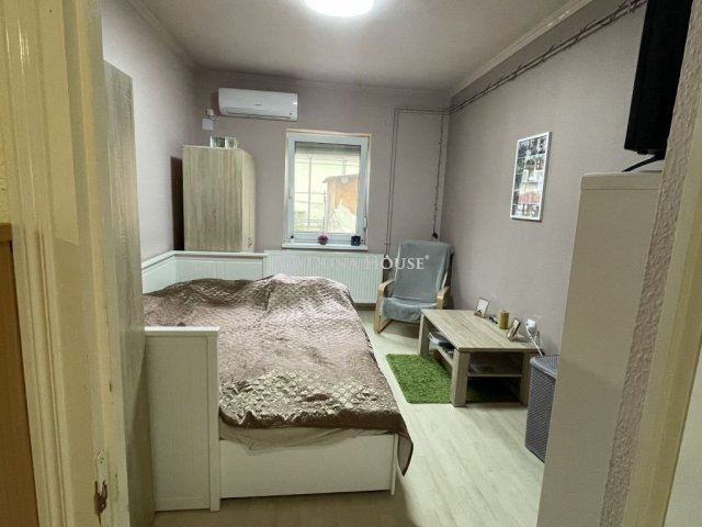 Eladó családi ház, Csömörön 135 M Ft, 4 szobás