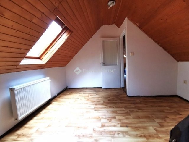 Eladó családi ház, Budakeszin 56.9 M Ft, 4 szobás