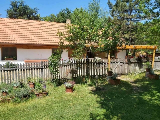 Eladó családi ház, Lajosmizsén 32 M Ft, 2 szobás