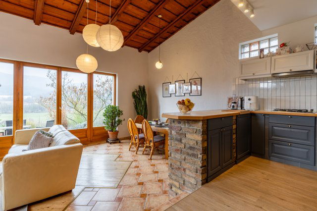 Eladó családi ház, Pilisborosjenőn, Bécsi úton 145 M Ft